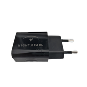 Night Pearl Univerzální nabíjecí adaptér do zásuvky